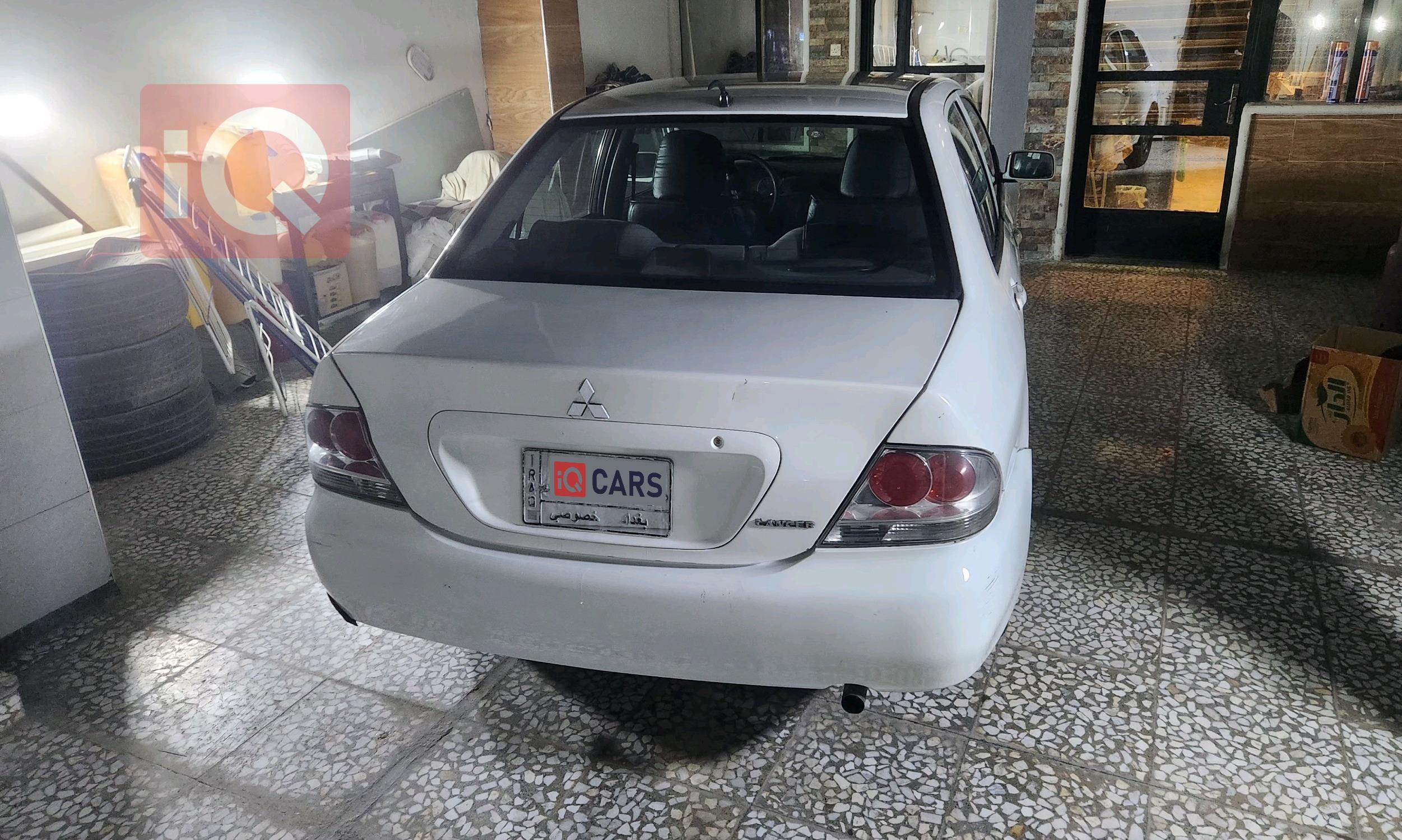 ميتسوبيشي لانسر